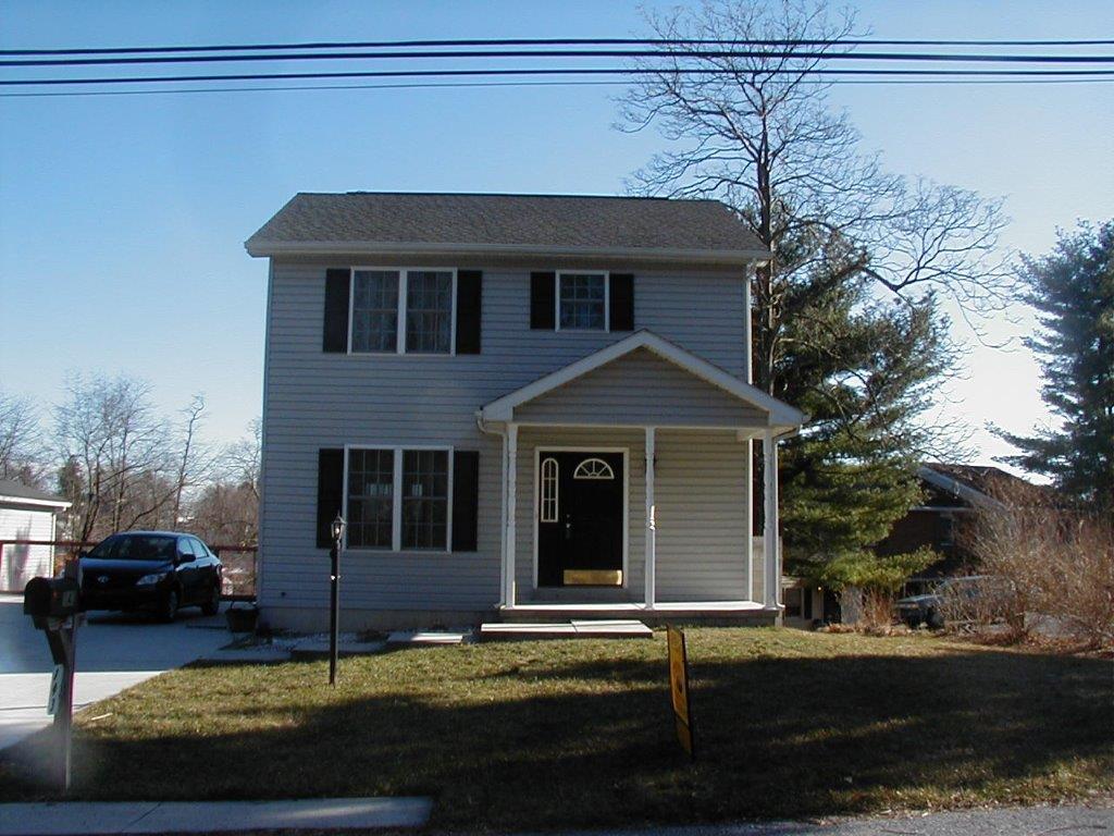 143 Bungalow Road Enola PA