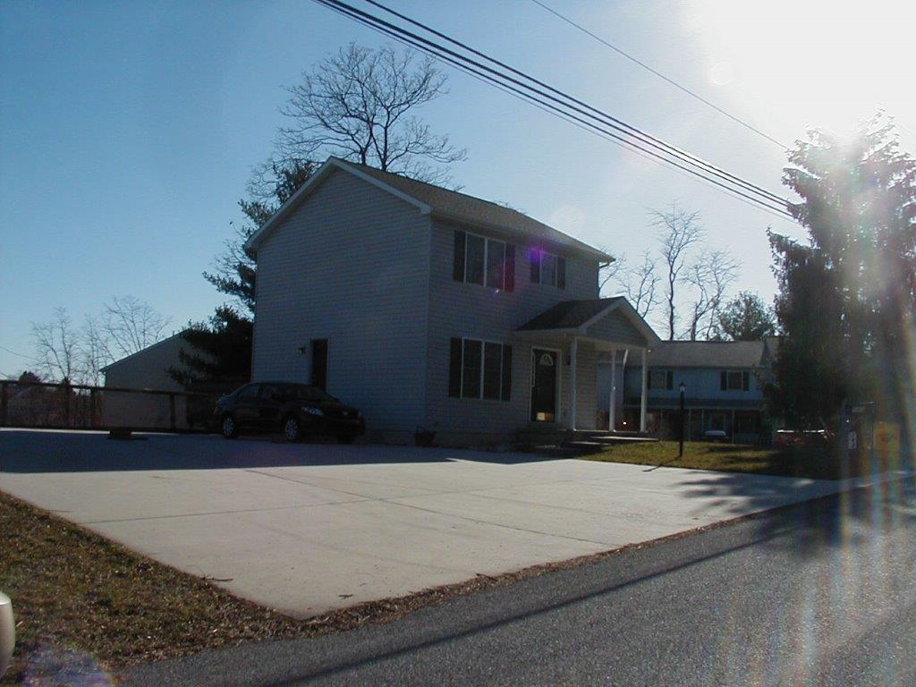 143 Bungalow Road Enola PA